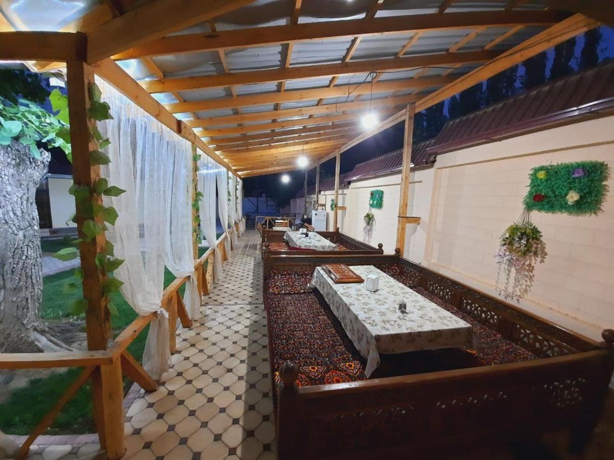 Hotel Зона Отдых Apachi В Горах Чимган Zewnętrze zdjęcie