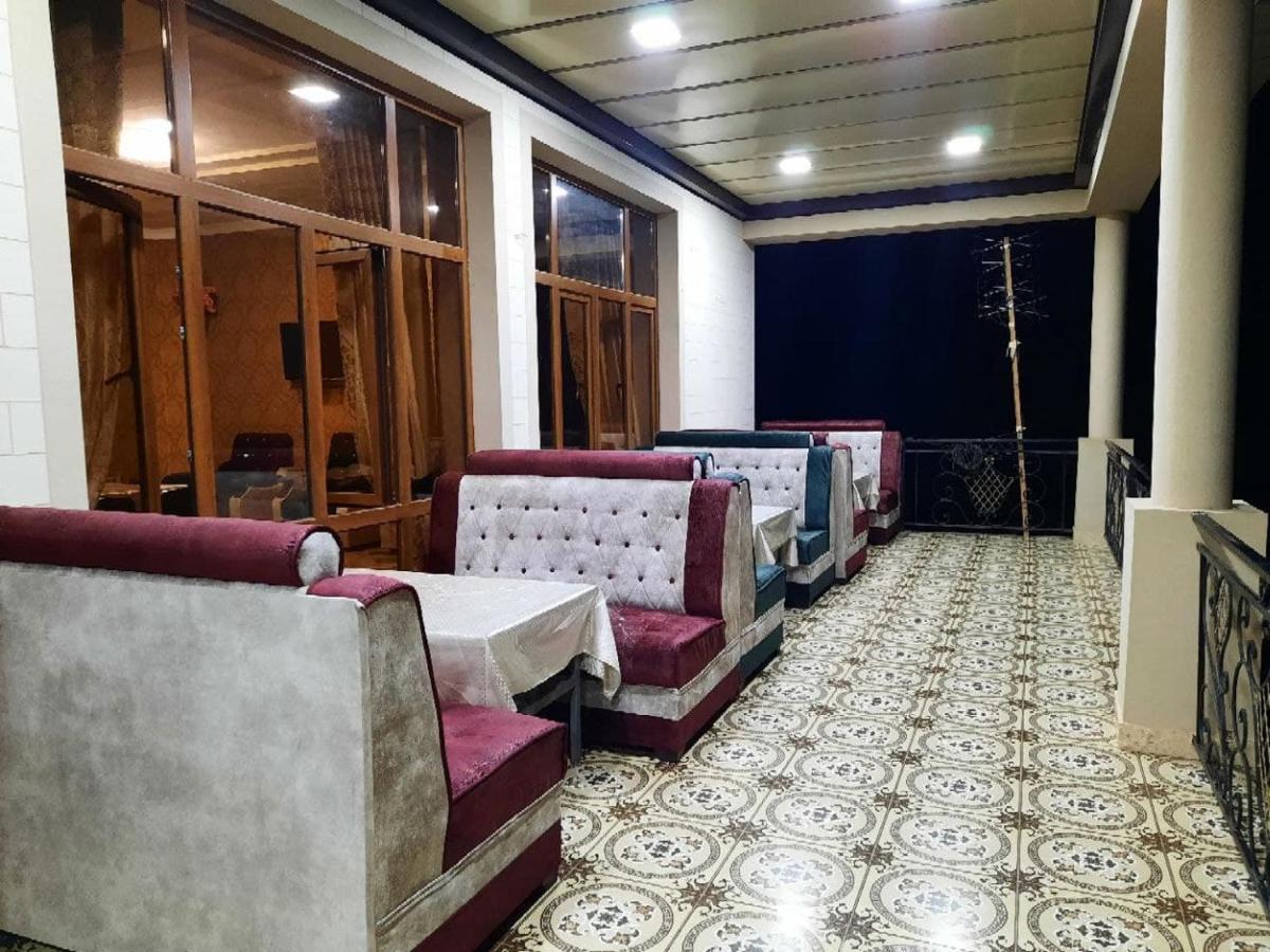 Hotel Зона Отдых Apachi В Горах Чимган Zewnętrze zdjęcie