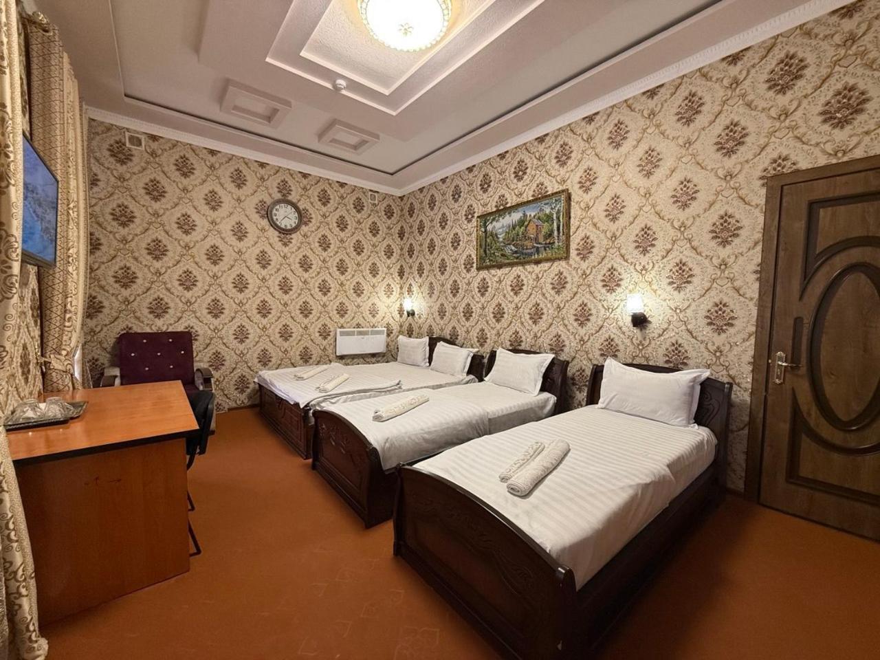 Hotel Зона Отдых Apachi В Горах Чимган Zewnętrze zdjęcie