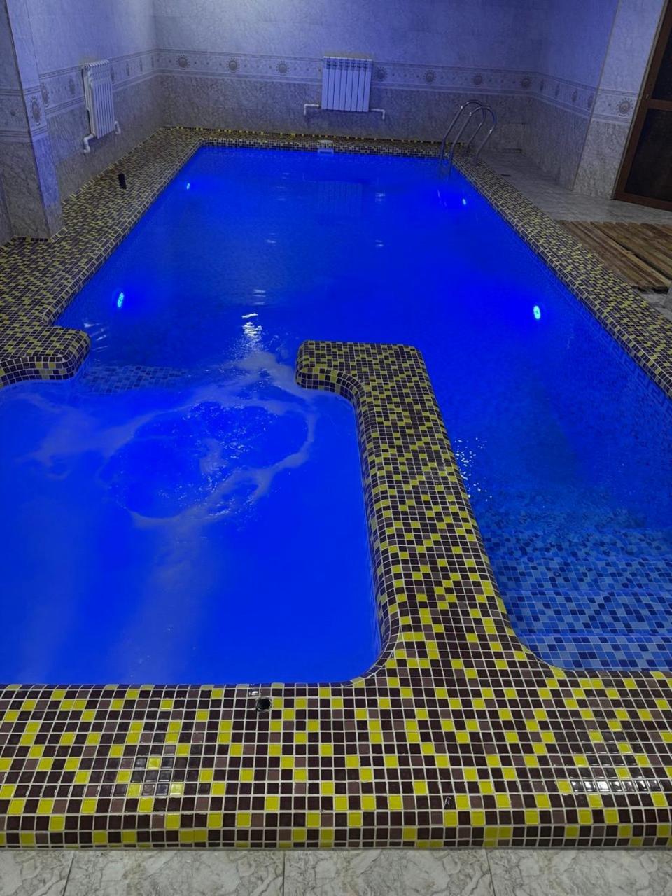 Hotel Зона Отдых Apachi В Горах Чимган Zewnętrze zdjęcie